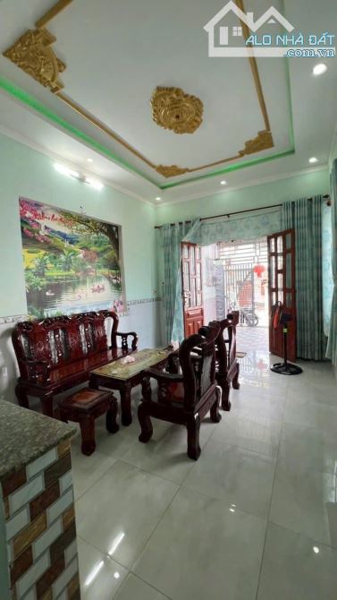 Siêu rẻ, Bán nhà 1T1L SR,TC, góc 2 MT gần Công An Trảng Dài chỉ 2 tỷ750 - 2