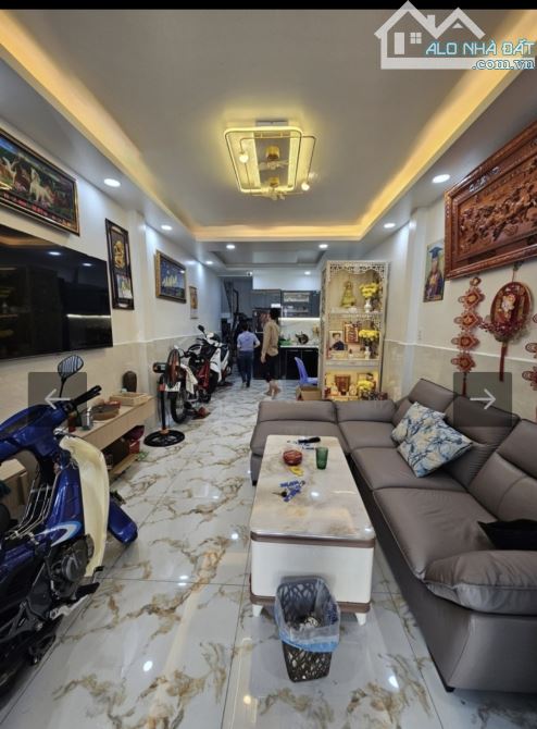 NHÀ MỚI Ở LIỀN GIÁ RẺ NGAY CẦU CHÀ VÀ Q8 - 2