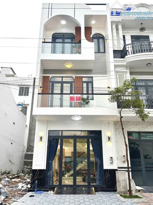 Bán nhà trung tâm văn hóa tây đô hướng đông nam - 2