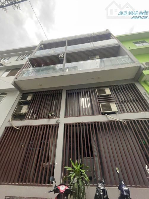 Bán nhà mặt tiền 56 Trần Quý Khoách, phường Tân Định Q1, KC hầm + 6 lầu giá 70 tỷ - 2
