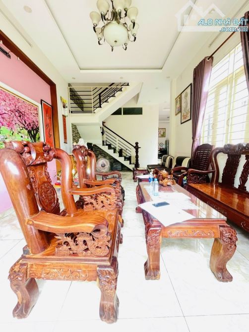 Bán Nhà Hóc Môn -174 M2 ( 7.6 x 23 ) - 4Tầng - HXH -  Chỉ 8Tỷ. - 2