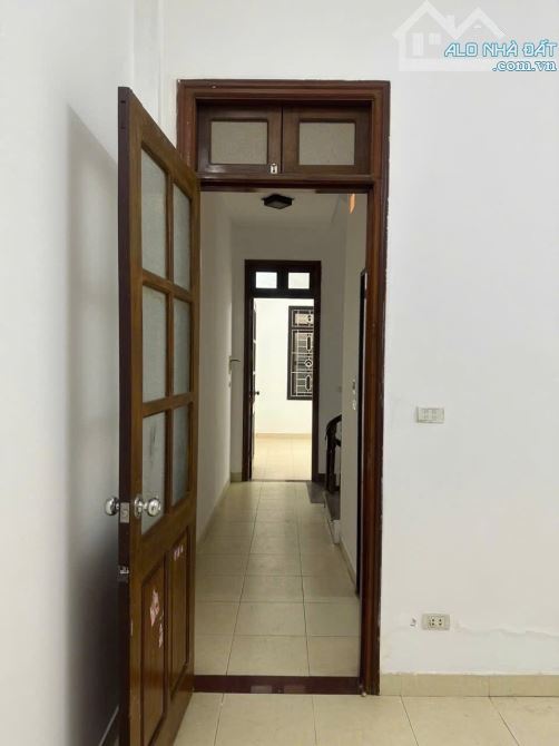Cần bán căn nhà Liền Kề khu Đại Kim nhà kinh doanh hướng thoáng mát. - 2