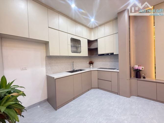 NHÀ ĐẸP Ở LUÔN LINH QUANG-ĐỐNG ĐA-KINH DOANH TỐT-GIÁ ĐẸP - 2