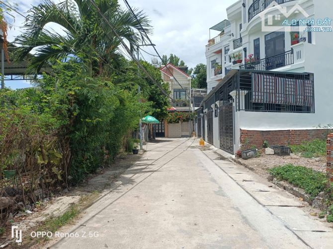 BÁN LÔ ĐẤT HẺM  ĐƯỜNG CẦU DỨA PHÚ NÔNG GẦN KHU ĐÔ THỊ VĐT , TP NHA TRANG GIÁ 2,970 TỶ - 2