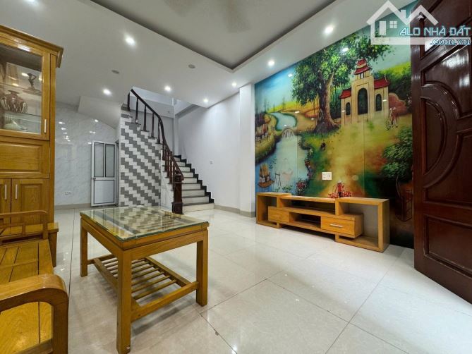 CẦU DIỄN-NAM TỪ LIÊM-46m×4 Tầng Phân Lô - 7 chỗ Ngủ Trong Nhà-10mÔ Tô Chánh - 2
