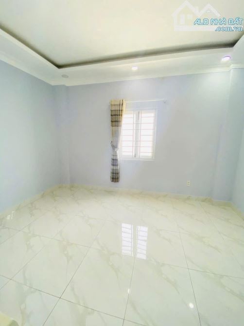 🏡 NHÀ ĐẸP 4 TẦNG – ĐƯỜNG 6M – LÃ XUÂN OAI -- KHU PHÂN LÔ -- XE HƠI ĐỔ CỬA -- CHỈ 4.8TỶ - 2