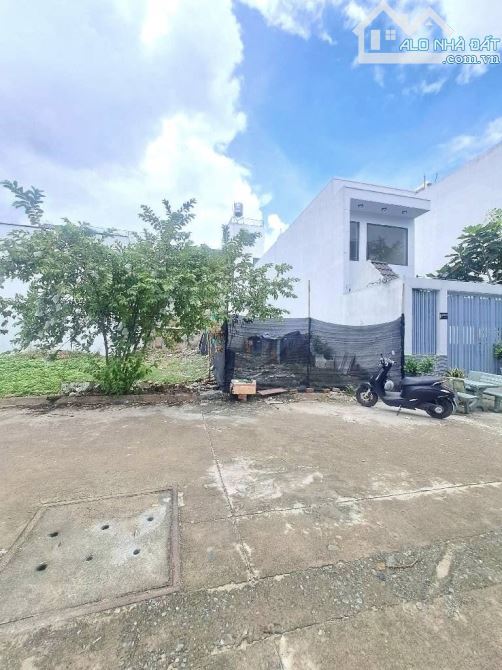 Lô Đất thổ cư khu phân lô đường 8m THẠNH XUÂN 18, Thới An, Q12, DT 105m2 (5 x 20, nở hậu. - 2