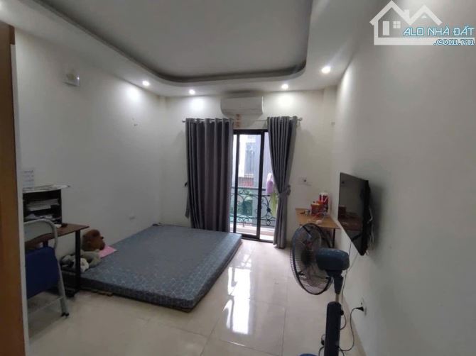 NHÀ ĐẸP LÔ GÓC – NGÕ NÔNG – CỰC THOÁNG - 30M 5T - FULL NỘI THẤT - GIÁ 4.2 TỶ - 2