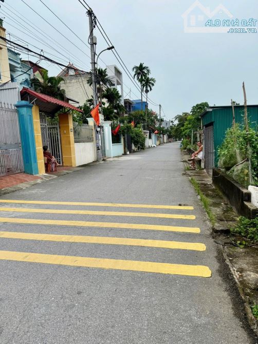 Bán mảnh đất vuông đẹp giá rẻ đầu tư 👉 chương dương -thường tín - 2