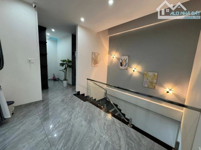 BÁN NHÀ 2 TẦNG 2 MÊ ĐÚC  K HÀ HUY TẬP,MÓNG 3 TẦNG - 2