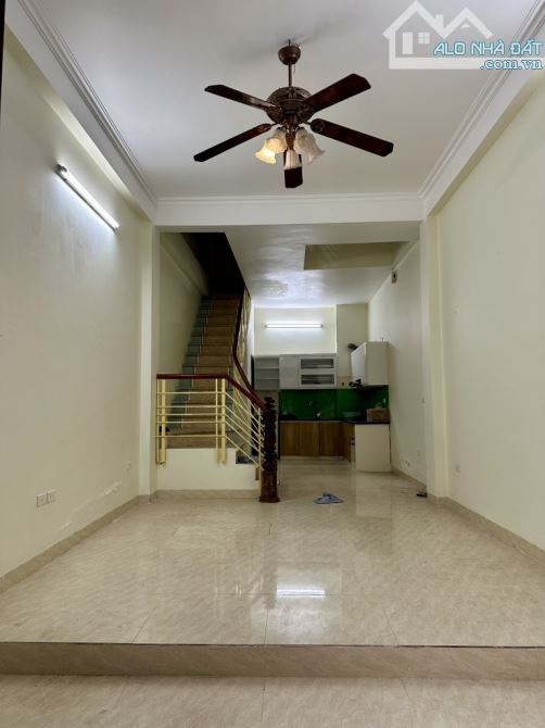 Bán nhà Phú Mỹ 42m² × 5 tầng, full nội thất, ngõ nông thoáng – Giá 8,5 tỷ - 2