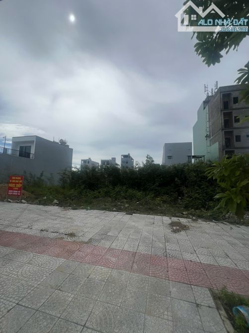 Cần bán Lê Quảng Chí hướng Đông Nam giá 7ty488 - 2