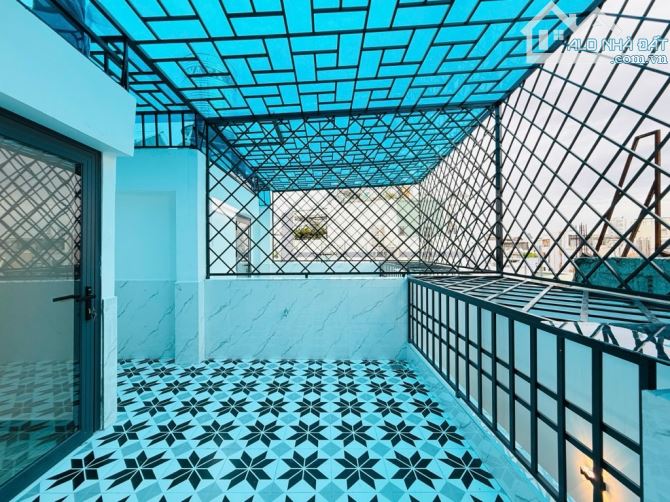 NHÀ XÂY ĐỂ Ở TRONG HẺM - GÒ VẤP - 2