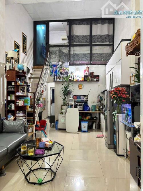 BÁN NHÀ NGỌC KIỆU - ĐAN PHƯƠNG. DÂN XÂY 4T, 43m2 GIÁ CHỈ 3,x TỶ. - 2