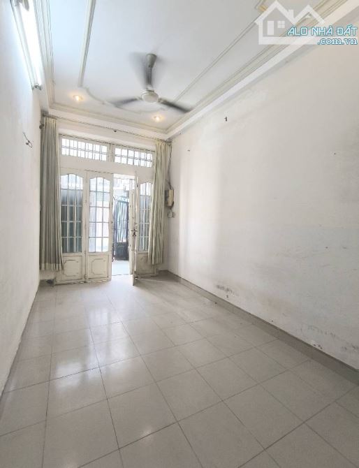 HẺM ÔTÔ THÔNG, 2 Tầng BTCT gần 45m2, P7 Gò Vấp, giá 5.x ty TL - 2