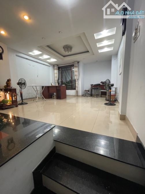 NHÀ ĐẸP MÃ LÒ - TÂN KỲ TÂN QUÝ HẺM OTO TRÁNH. 4.4X14 (60M) GIÁ 7.5 TỎI - 2