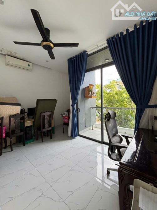 💥 BÁN ĐẤT TẶNG NHÀ 2 TẦNG – MẶT TIỀN TRỊNH ĐÌNH THẢO – GIAO NGÃ TƯ NGUYỄN PHONG SẮC – 11T - 2
