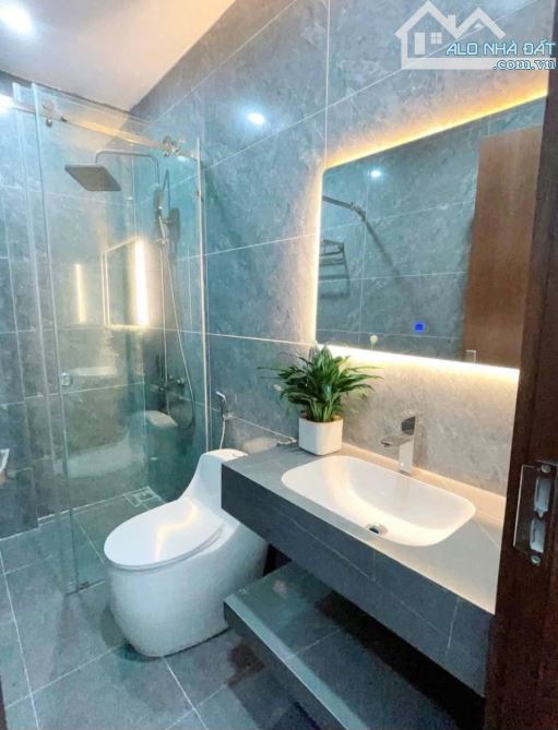 Bán nhà Khúc Thừa Dụ 2, Vĩnh Niệm, Lê Chân, Hải Phòng. 4 tầng, 43m2, 3,69 tỷ. Ngang 4m, ng - 2