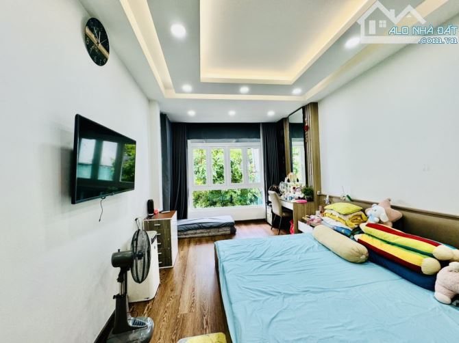 Chủ thiện chí bán nhà Trường Sa, 28m2, 5 tầng, hẻm xe hơi, nhỉnh 8 tỷ (2025P516) - 2