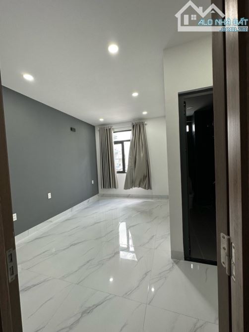 LÔ GÓC 2 MẶT TIỀN – NHÀ 4 TẦNG BTCT – 68M² – HẺM XE HƠI – GIÁ 7.5 TỶ - 2