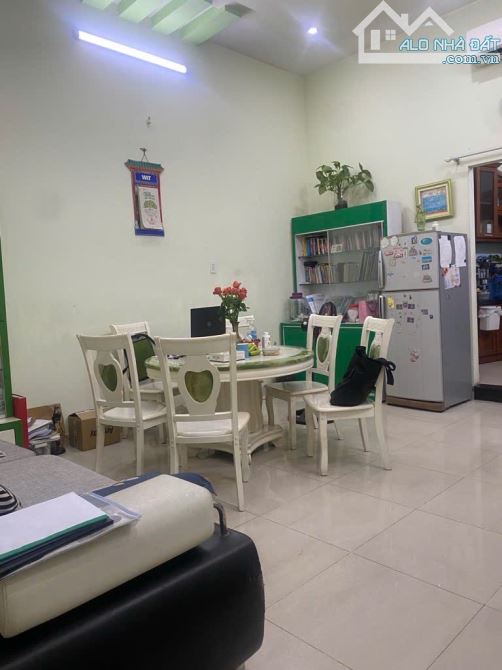 Bán nhà 2 Tầng, Trần Trọng Cung, Quận 7. DT 100m2, ngang 5m, xe hơi đỗ cửa. Nhỉnh 11 tỷ - 3