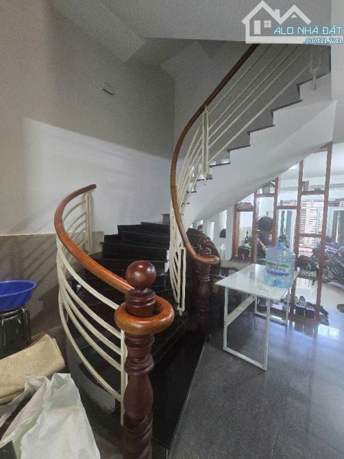 Bán nhà 5 tầng, Nguyễn Thị Thập, Quận 7. DT 90m, ngang 4, hxh - nhỉnh 11 tỷ - 3