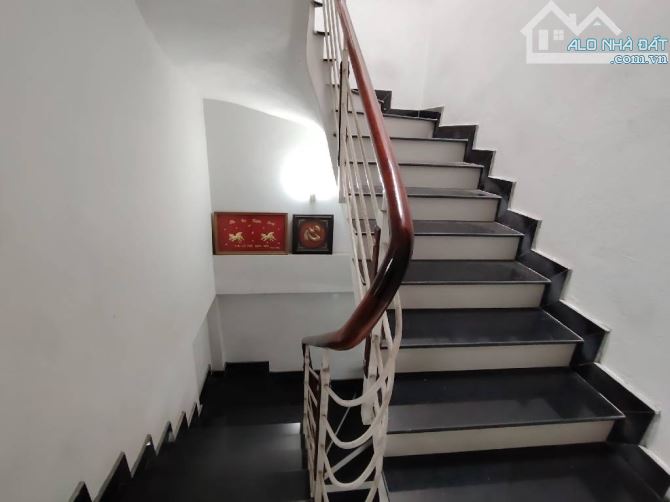 🔥 Bán nhà dân xây 3 tầng kiên cố phố Ô Cách, Việt Hưng 45m2, MT 4m, Giá hiếm 5,95 tỷ - 3