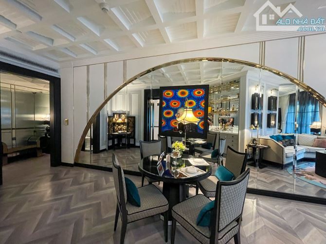 Chủ vay Bank Giảm 50 tỷ - Khách sạn Hàng Buồm- 350m2 MT 12m - 810 tỷ - dòng tiền 52 tỷ/năm