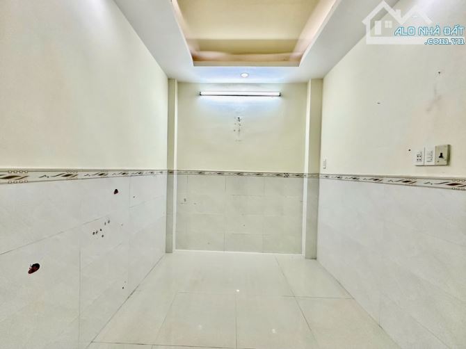 BÁN NHÀ LÝ CHÍNH THẮNG 5 TẦNG, 33M2 NỘI THẤT VIP - 7.39Ty - 3