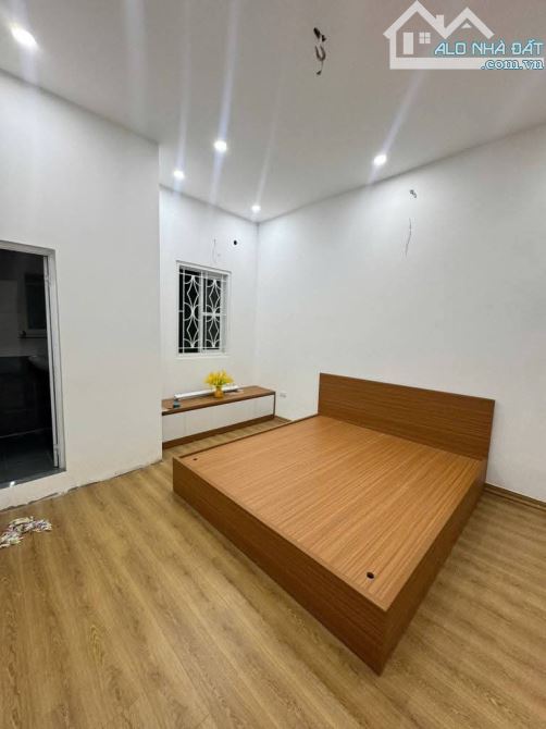 🏠 Lạc Long Quân, 42m2 chỉ 7.96 tỷ, ngõ thông, ô tô, kinh doanh, full nội thất, cực hiếm - 3