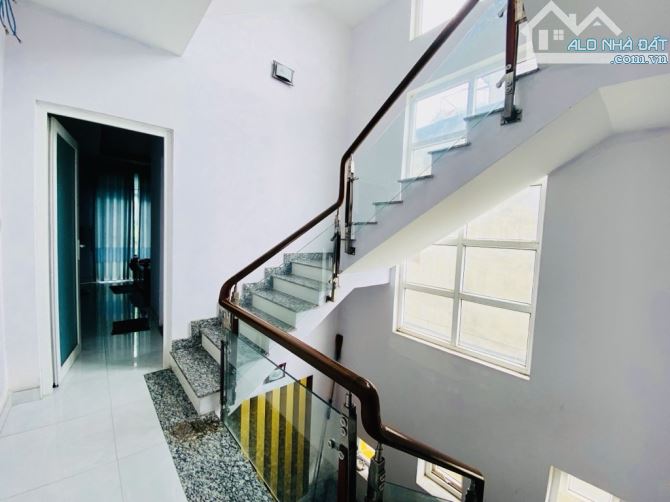 MT THỚI AN 10 Q12 - 4 TẦNG - SÁT MT LÊ THỊ RIÊNG- 4,3x16,8M - 6,35 TỶ - 3