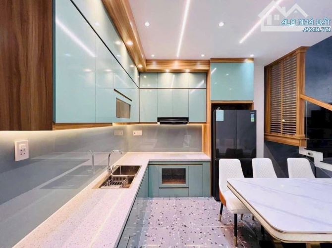 HÀNG NGỘP GẦN CÔNG VIÊN TẦM VU,Nhà(3PN3WC) 3tỷ588 Dt 60m2 vuông vức, Sát mặt tiền Tầm Vu - 3