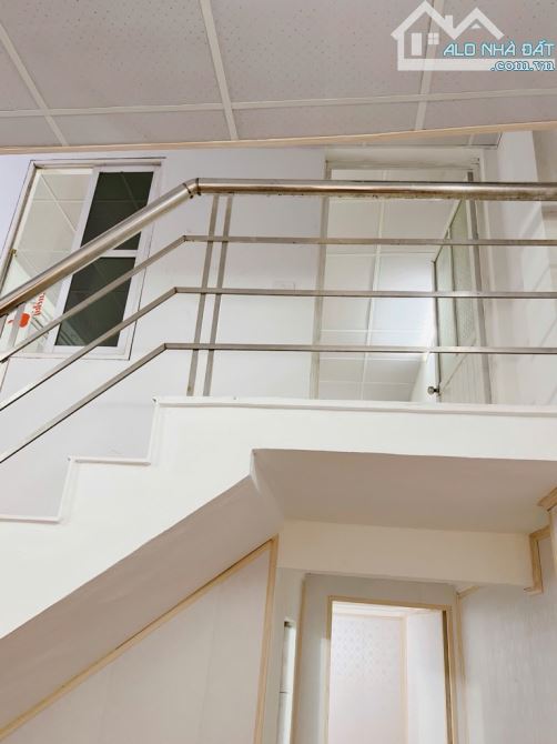 TÀI CHÍNH NHỎ, TẶNG NHÀ CẤP 4 GÁC LỬNG, DT: 41M², MT=HẬU: 4M, FULL THỔ CƯ. - 3
