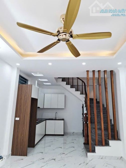 BÁN NHÀ PHỐ  TRUNG KIÊN TÂY TỰU DIỆN TÍCH 33M2 X 5 TẦNG LÔ GÓC Ô TÔ ĐỖ CỬA  SD - 3