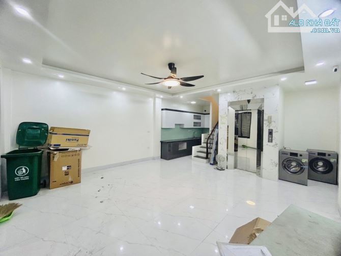 Bán tòa  CHDV TT Hai Bà Trưng, 75m,5 tầng,12.5 Tỷ, Ngõ nông thông, d.thu 50 triệu/tháng - 3