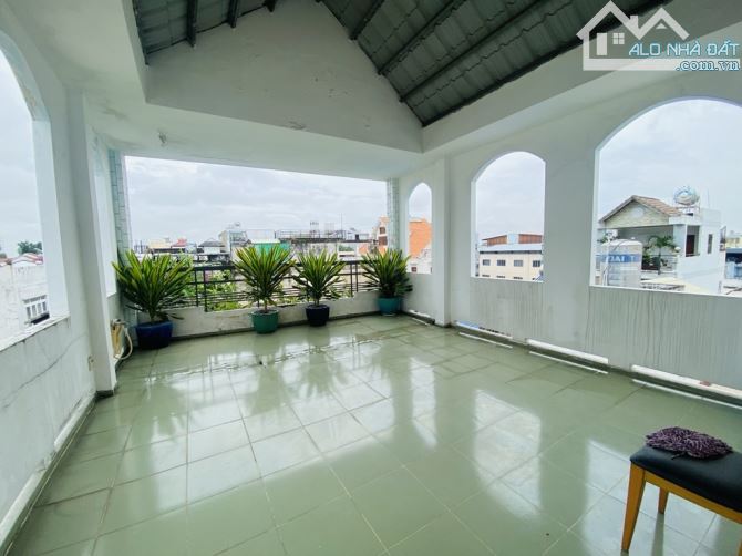 NHÀ ĐẸP Ở NGAY, XE HƠI VÀO NHÀ, 4 TẦNG, NGANG KHỦNG, KHU FATIMA, 106m2; 15,7 TỶ. - 3