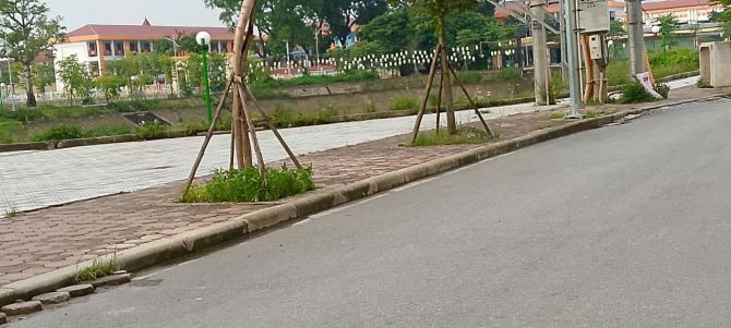 ĐẤT PHÂN LÔ _ SÁT CẦU NGỌC HỒI .Ô TÔ TRÁNH GẦN HỒ SINH THÁI .DT 120 M2 GIÁ 8.55 TỶ. - 3