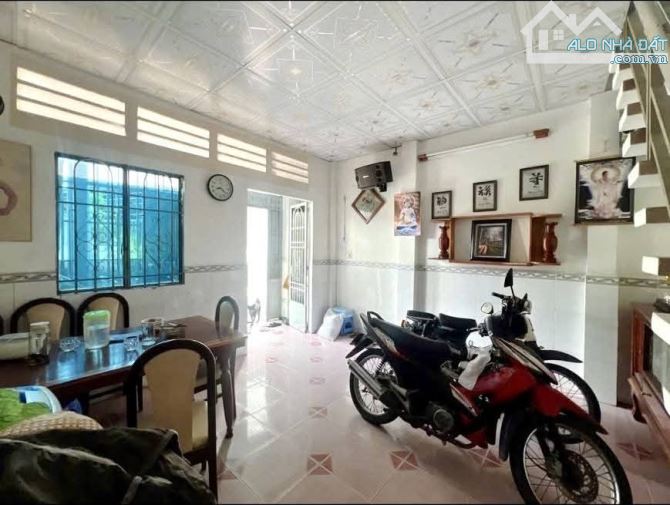 ❇️ Trường Thọ - Đường Số4 - Hẻm Xe Hơi - Nhà 2 Tầng - Diện Tích 49m - Giá chỉ 3,75 tỉ - 3