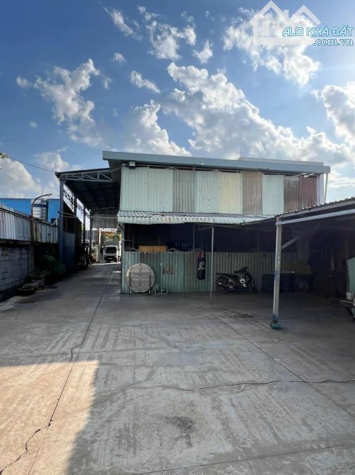 📢 BÁN ĐẤT MẶT TIỀN LÊ VĂN KHƯƠNG, HÓC MÔN – 1.160M² – NGANG 13M – GIÁ CHỈ 60 TỶ - 3