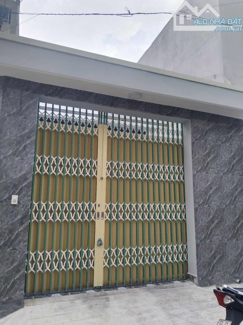 BÁN NHÀ NGUYỄN THỊ BÚP Q12 - 73M2 ( 4.4M X 23M) - HẺM 5M - 4.47 TỶ . - 3