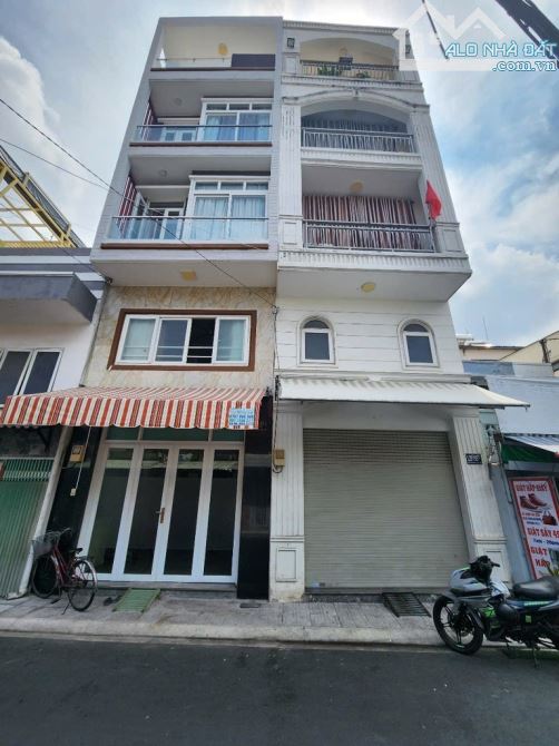 Bán nhà HXH rộng 10m Dt đất gần 50m 4 tầng vuông vức nhỉnh 10tỷ bến Vân đồn quận 4 - 3