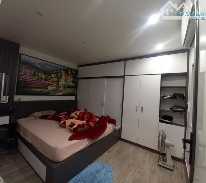 BÁN ĐẤT TẶNG NHÀ PHỐ TRẦN CUNG –LÔ GÓC -SÁNG THOÁNG - NGÕ RỘNG – GẦN PHỐ - 3
