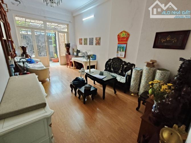 HXH NGUYỄN VĂN ĐẬU – P.11, BÌNH THẠNH – 97m² – 14.7 TỶ – NỞ HẬU 6M – 4 TẦNG BTCT KIÊN CỐ - 3