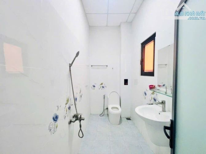 Nhà mặt tiền 50m2, 2 tầng, Bình Tân, gần chung cư Lê Thành, chỉ 3,6tỷ - 3