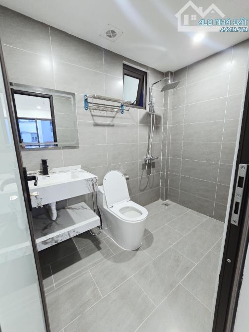 BÁN NHÀ SÀI ĐỒNG, LONG BIÊN – 50M², 5 TẦNG, MẶT TIỀN 6.3M – GIÁ 8.6 TỶ 🔥 - 3