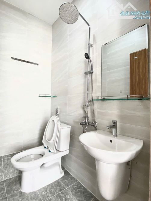 Cho Thuê Căn Hộ Studio Cửa Sổ Full Nội Thất Gần Công Viên Hoàng Văn Thụ - 3