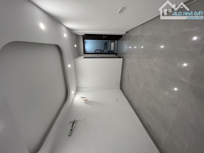 Bán Nhà Bùi Xương Trạch 36m_6 Tầng_Thang Máy_10m ra oto - 3