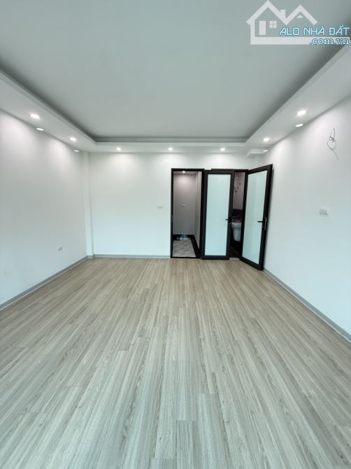 Bán nhà phố giải phóng 35m2 6 tầng thang máy  – ô tô đỗ cửa - giá 8.45 tỷ - 4