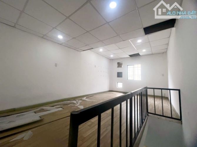NHÀ 2 TẦNG – HXH - CÁCH MT 1 CĂN – QUỐC LỘ 13, THỦ ĐỨC - GẦN NGÃ 4 BÌNH PHƯỚC – 2.25 TỶ - 4