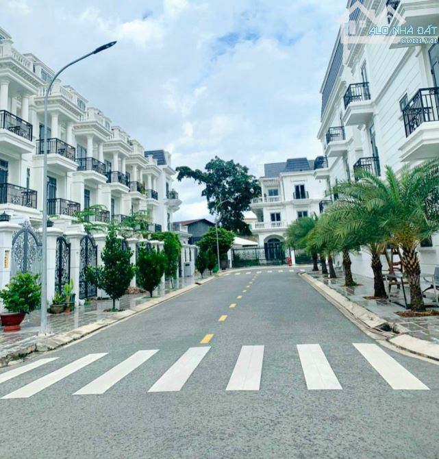 Giá chỉ 6,5 tỷ. Bán nhà 2 lầu khu Tín Nghĩa- Quang Vinh. Trung tâm Biên Hoà. Sổ hoàn công. - 4